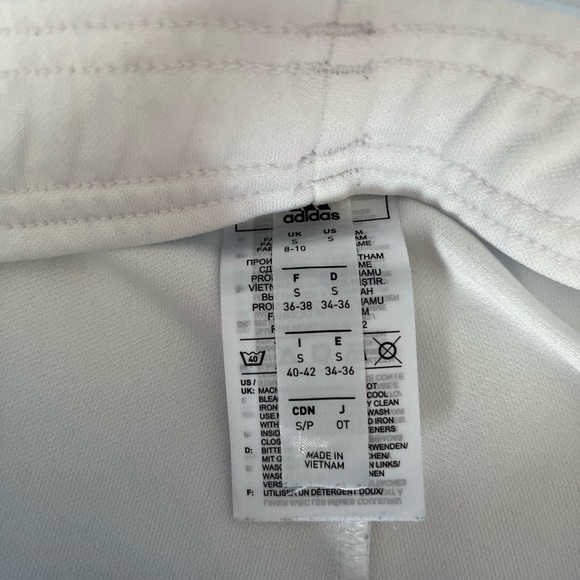 Size Small white adidas pants - Picture 2 of 2